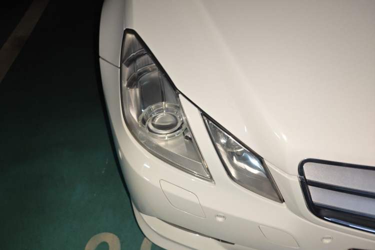 Used Mercedes-Benz E-Class 2012 E 260 CGI Coupe Right Front Headlight