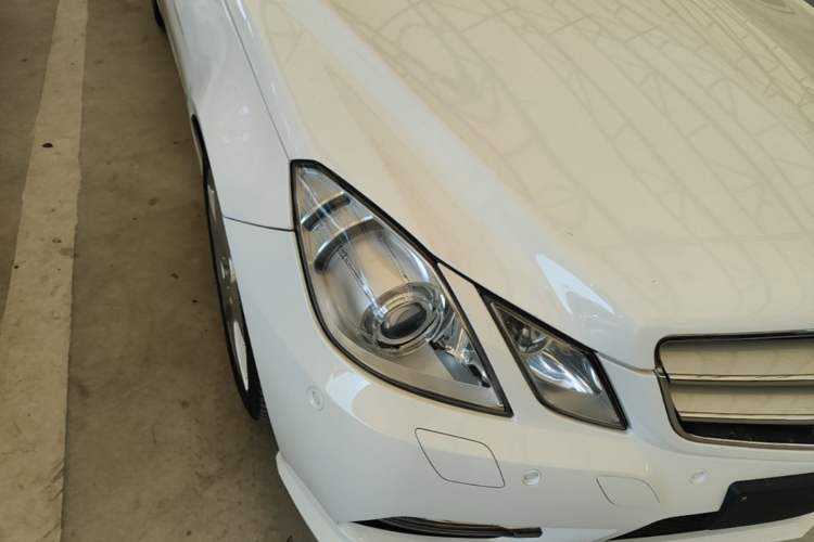 Used Mercedes-Benz E-Class 2012 E 200 CGI Coupe Right Front Headlight