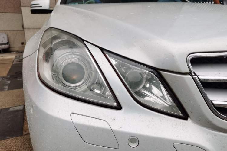 Used Mercedes-Benz E-Class 2012 E 260 CGI Coupe Right Front Headlight