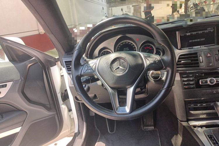 Used Mercedes-Benz E-Class 2012 E 260 CGI Coupe Steering Wheel