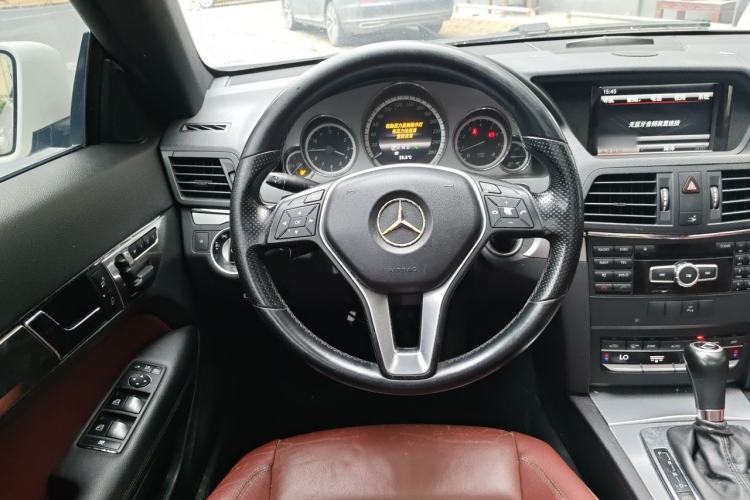 Used Mercedes-Benz E-Class 2012 E 200 CGI Coupe Steering Wheel
