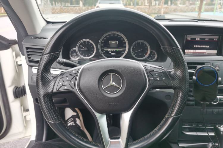 Used Mercedes-Benz E-Class 2012 E 200 CGI Coupe Steering Wheel
