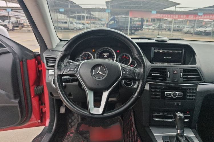 Used Mercedes-Benz E-Class 2012 E 260 CGI Coupe Steering Wheel