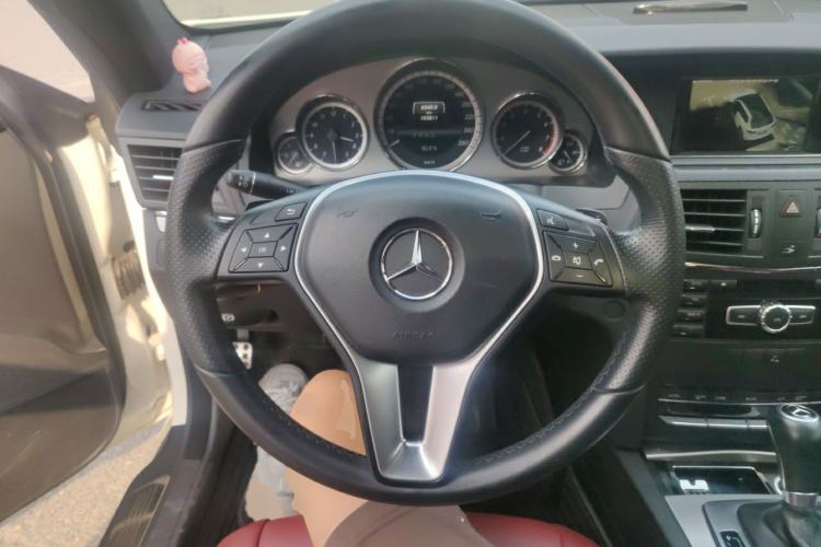 Used Mercedes-Benz E-Class 2012 E 200 CGI Coupe Steering Wheel