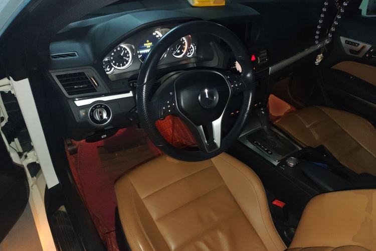 Used Mercedes-Benz E-Class 2012 E 200 CGI Coupe Steering Wheel