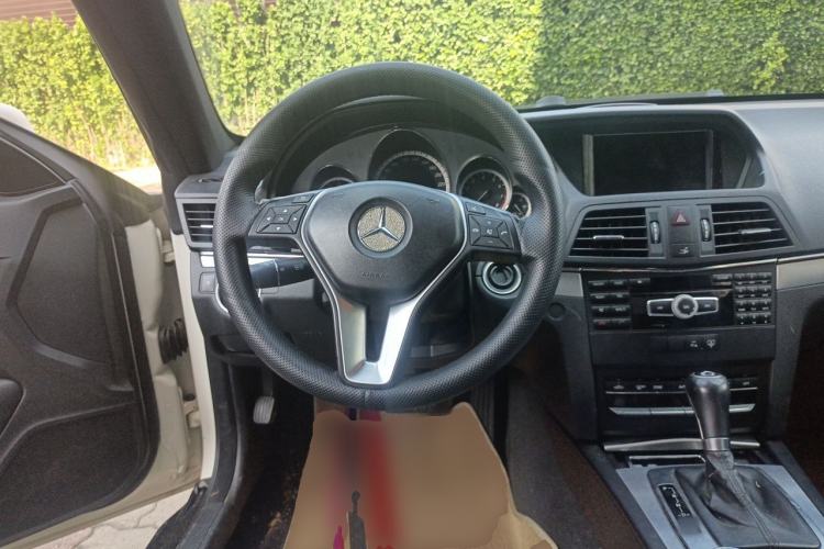 Used Mercedes-Benz E-Class 2012 E 260 CGI Coupe Steering Wheel