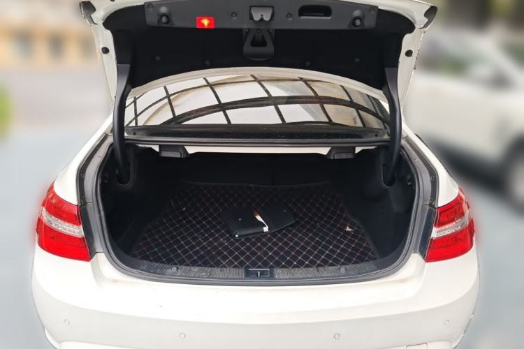 Used Mercedes-Benz E-Class 2012 E 200 CGI Coupe Trunk