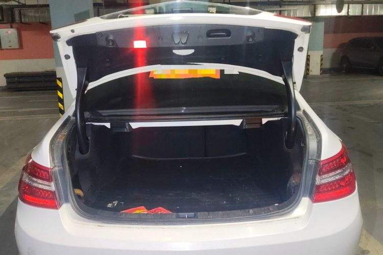 Used Mercedes-Benz E-Class 2012 E 200 CGI Coupe Trunk