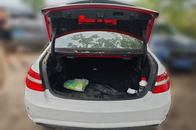 Used Mercedes-Benz E-Class 2012 E 260 CGI Coupe Trunk