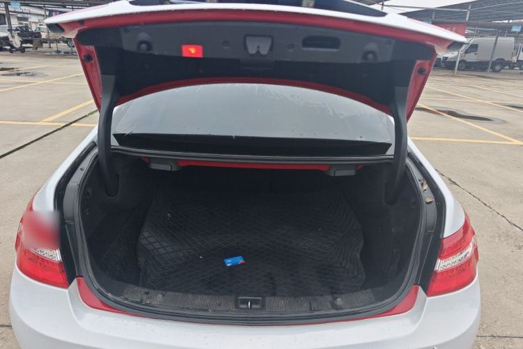 Used Mercedes-Benz E-Class 2012 E 260 CGI Coupe Trunk