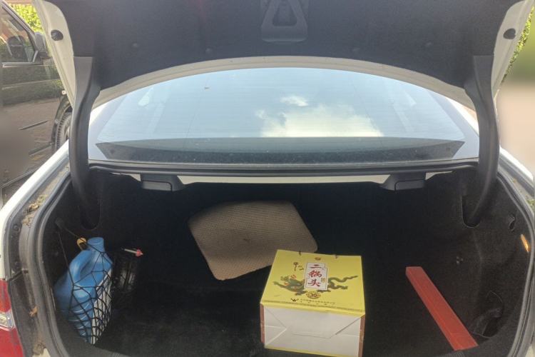 Used Mercedes-Benz E-Class 2012 E 260 CGI Coupe Trunk
