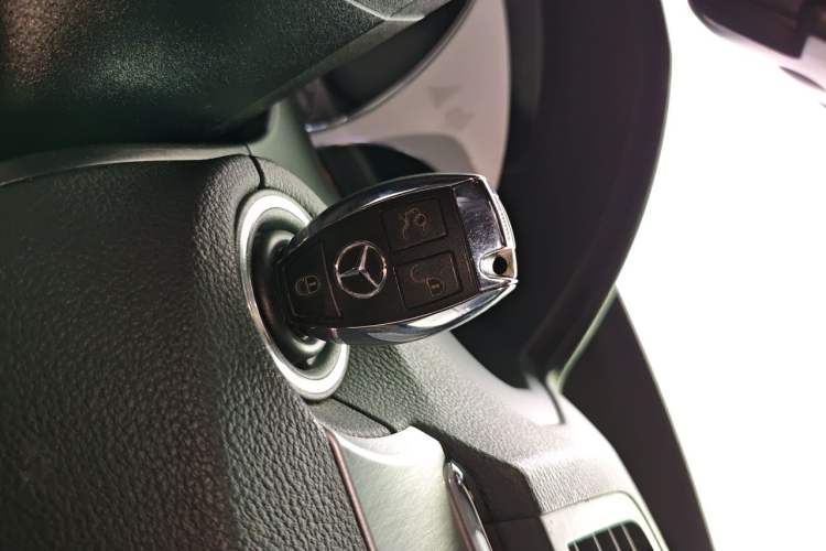 Used Mercedes-Benz E-Class 2012 E 200 CGI Coupe Vehicle Key