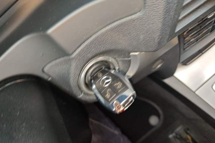 Used Mercedes-Benz E-Class 2012 E 200 CGI Coupe Vehicle Key