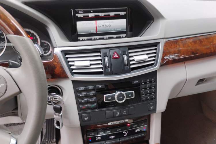 Used Mercedes-Benz E-Class 2013 E 300 L Elegant Model Audio And AC Panel