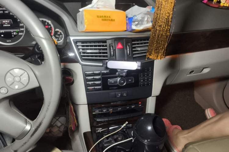 Used Mercedes-Benz E-Class 2013 E 260 L CGI Elegant Model Audio And AC Panel