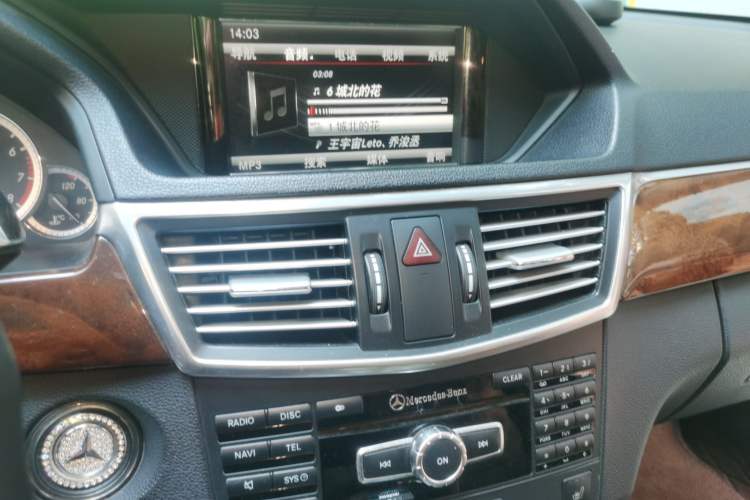 Used Mercedes-Benz E-Class 2013 E 300 L Elegant Model Audio And AC Panel