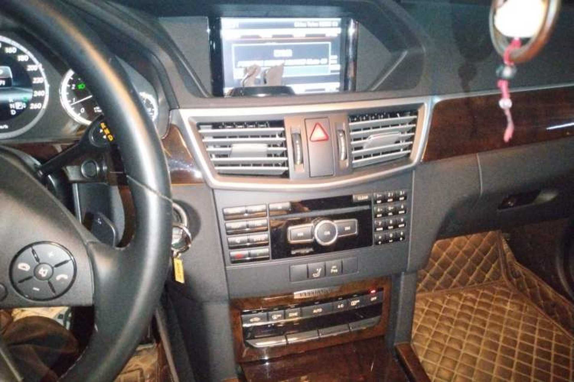 Used Mercedes-Benz E-Class 2013 E 260 L CGI Elegant Model Audio And AC Panel