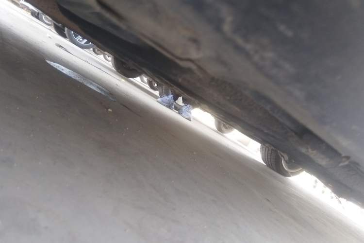 Used Mercedes-Benz E-Class 2013 E 300 L Elegant Model Chassis Front Left