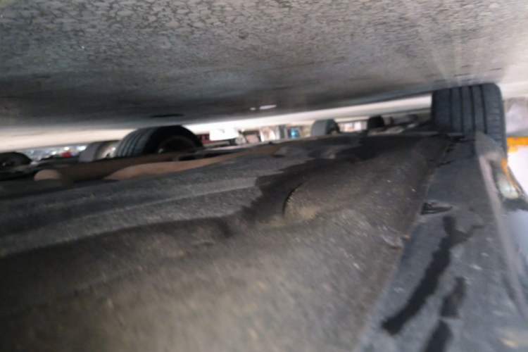 Used Mercedes-Benz E-Class 2013 E 300 L Stylish Model Chassis Front Left
