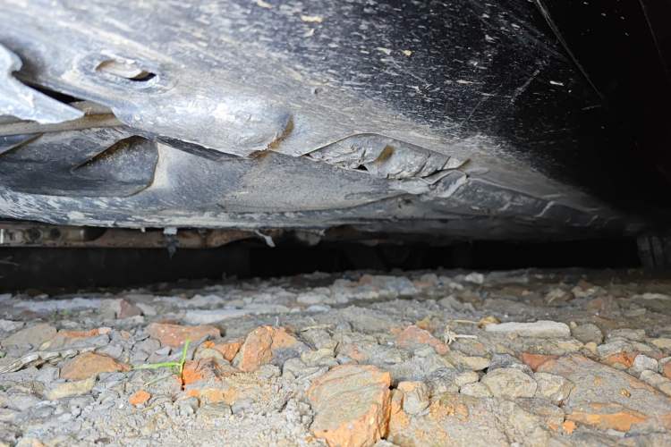 Used Mercedes-Benz E-Class 2013 E 260 L CGI Elegant Model Chassis Front Left