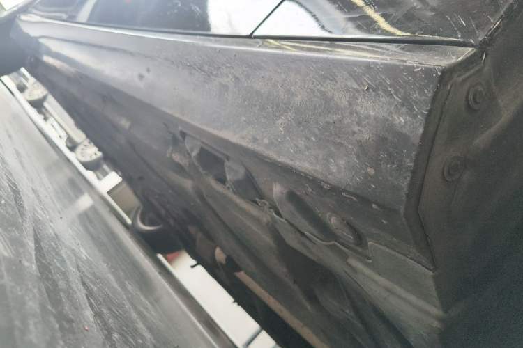 Used Mercedes-Benz E-Class 2013 E 300 L Elegant Model Chassis Front Right