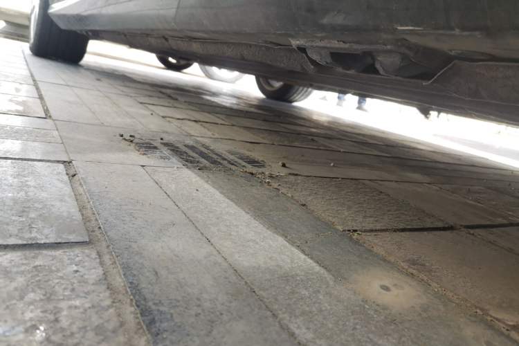 Used Mercedes-Benz E-Class 2013 E 300 L Elegant Model Chassis Rear Left