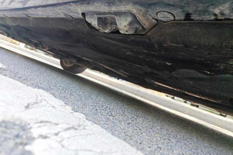 Used Mercedes-Benz E-Class 2013 E 260 L CGI Elegant Model Chassis Rear Left