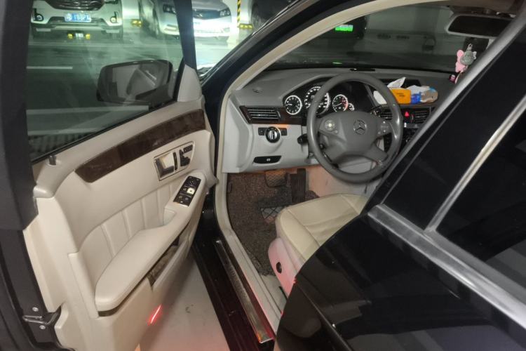 Used Mercedes-Benz E-Class 2013 E 260 L CGI Elegant Model Driver Seat