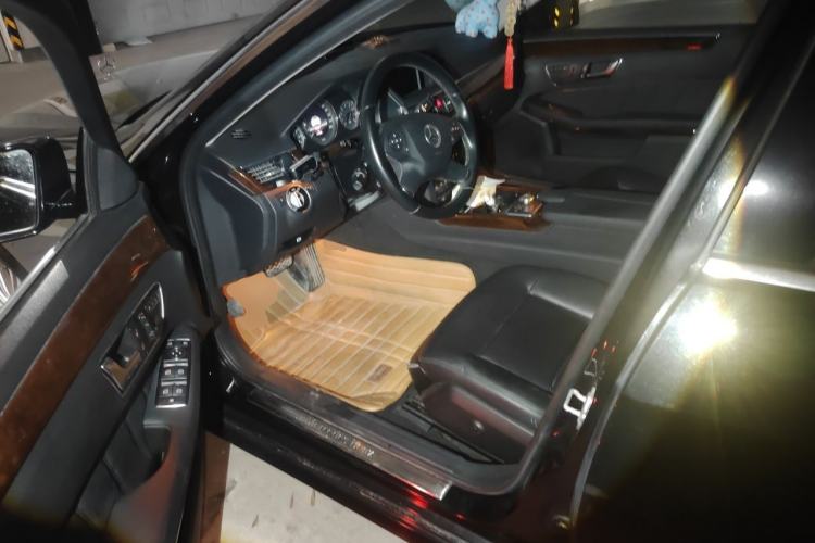Used Mercedes-Benz E-Class 2013 E 260 L CGI Elegant Model Driver Seat