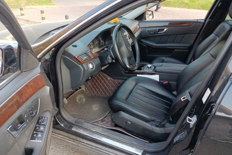 Used Mercedes-Benz E-Class 2013 E 300 L Elegant Model Driver Seat