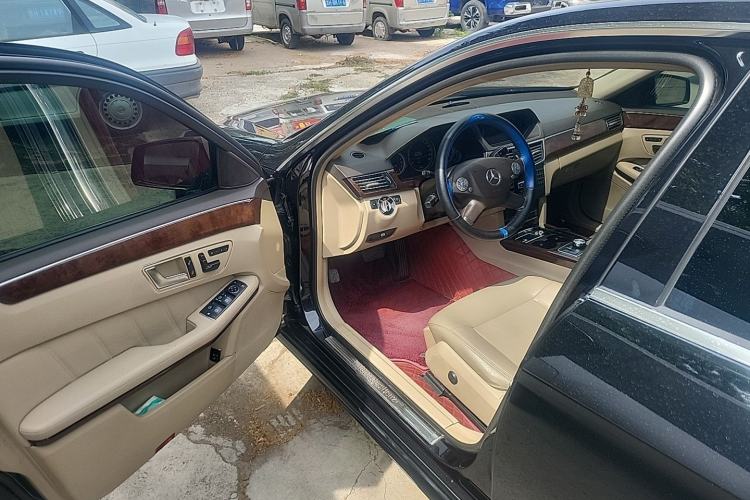 Used Mercedes-Benz E-Class 2013 E 260 L CGI Stylish Model Driver Seat