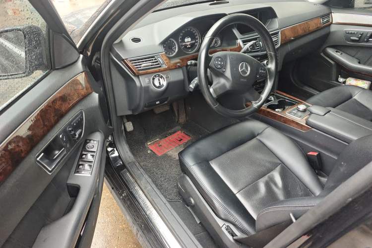Used Mercedes-Benz E-Class 2013 E 260 L CGI Elegant Model Driver Seat