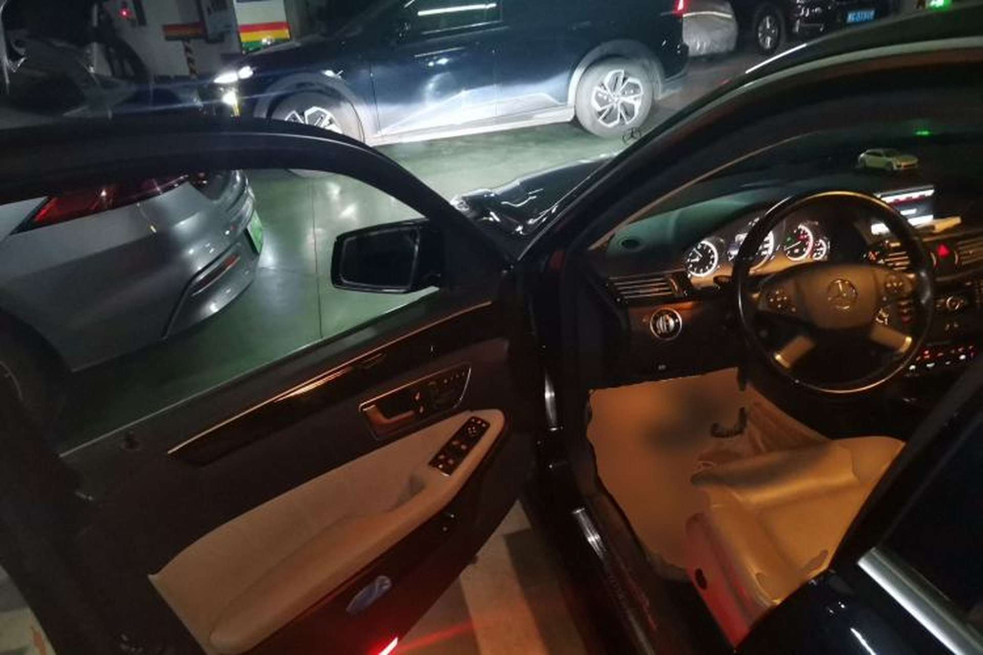 Used Mercedes-Benz E-Class 2013 E 260 L CGI Stylish Model Driver Seat