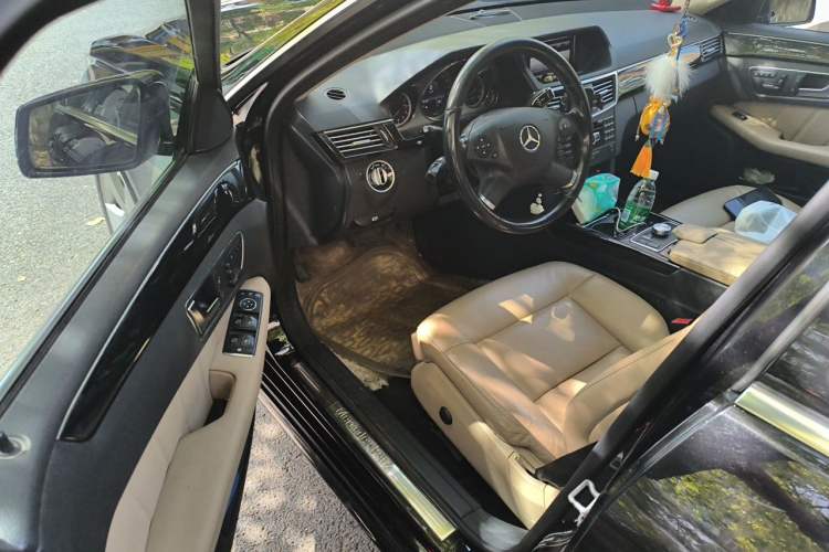 Used Mercedes-Benz E-Class 2013 E 260 L CGI Stylish Model Driver Seat