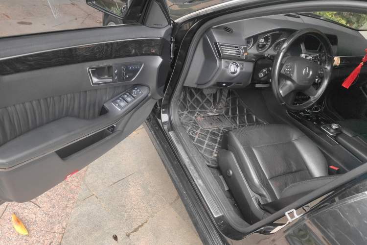 Used Mercedes-Benz E-Class 2013 E 300 L Stylish Luxury Model Driver Seat