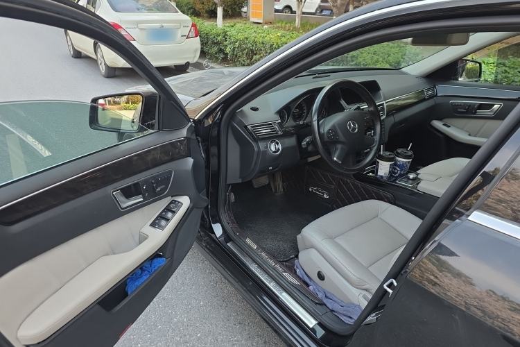 Used Mercedes-Benz E-Class 2013 E 260 L CGI Stylish Model Driver Seat