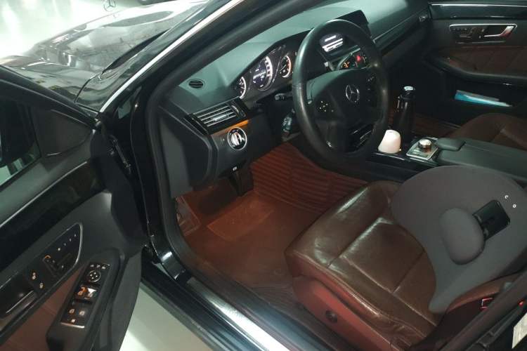 Used Mercedes-Benz E-Class 2013 E 300 L Stylish Model Driver Seat