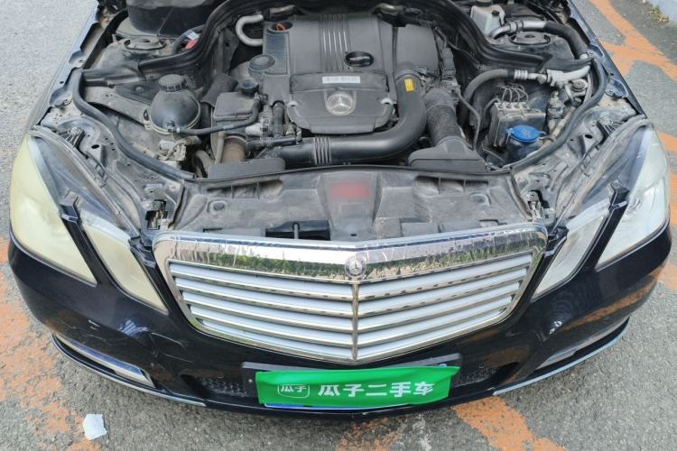 Used Mercedes-Benz E-Class 2013 E 260 L CGI Elegant Model Engine Bay