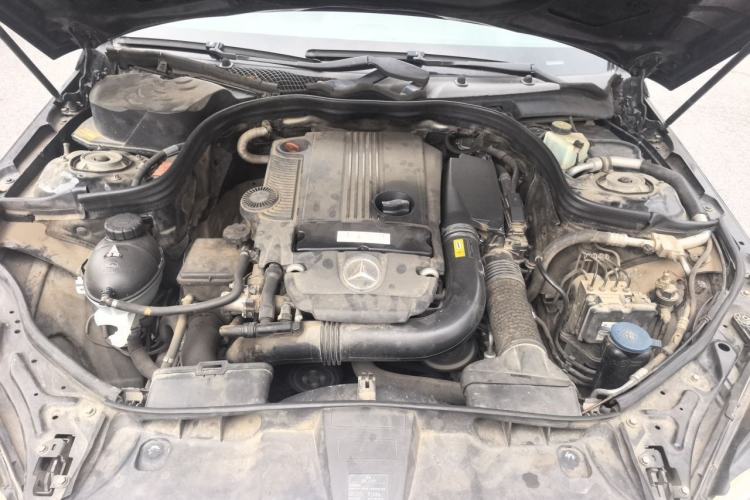 Used Mercedes-Benz E-Class 2013 E 260 L CGI Elegant Model Engine Bay