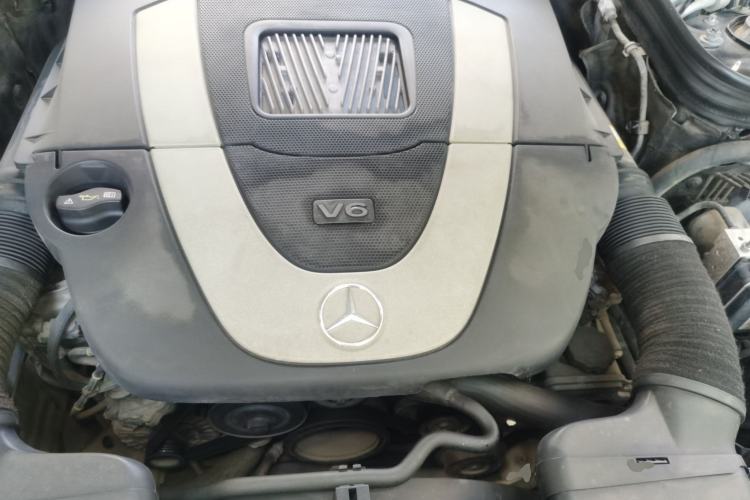 Used Mercedes-Benz E-Class 2013 E 300 L Elegant Model Engine Bay