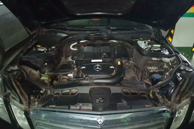 Used Mercedes-Benz E-Class 2013 E 260 L CGI Stylish Model Engine Bay