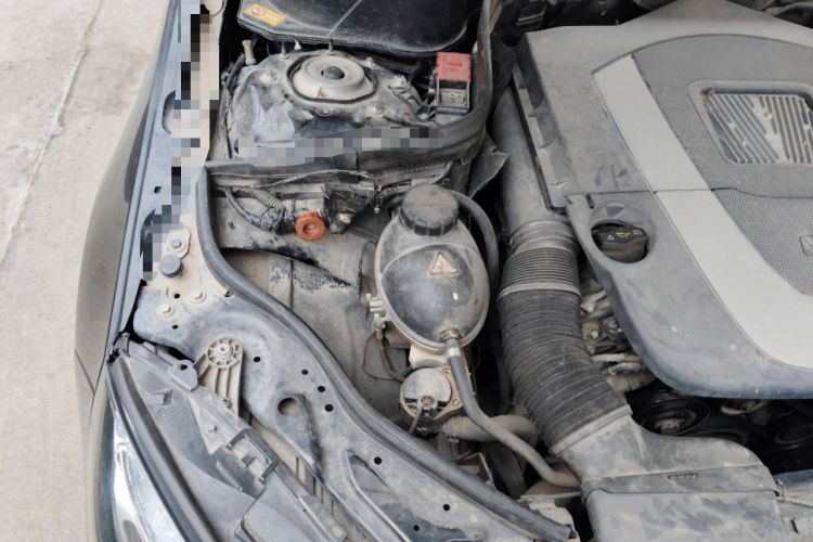 Used Mercedes-Benz E-Class 2013 E 300 L Stylish Luxury Model Engine Bay Right