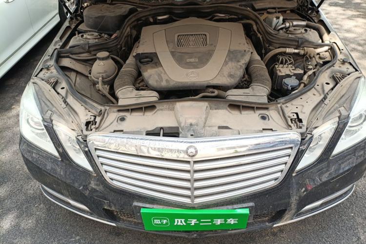 Used Mercedes-Benz E-Class 2013 E 300 L Elegant Model Engine Bay