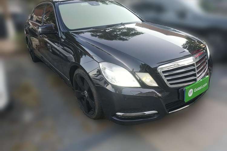 Used Mercedes-Benz E-Class 2013 E 300 L Stylish Model Front Right 45 Deg