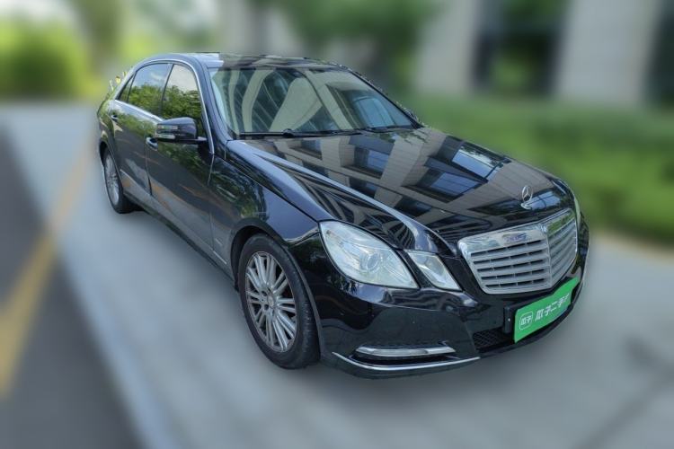 Used Mercedes-Benz E-Class 2013 E 260 L CGI Elegant Model Front Right 45 Deg