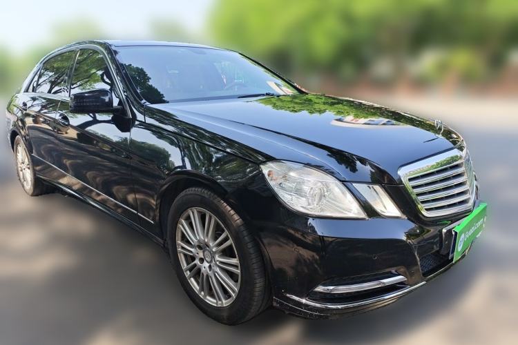 Used Mercedes-Benz E-Class 2013 E 260 L CGI Elegant Model Front Right 45 Deg