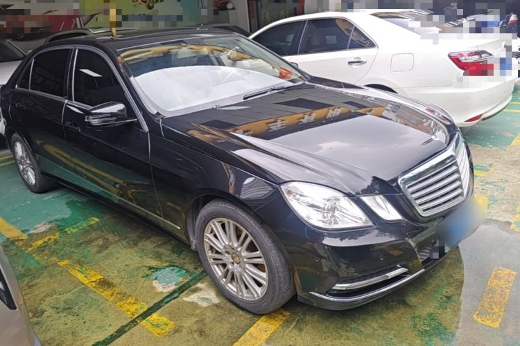 Used Mercedes-Benz E-Class 2013 E 260 L CGI Elegant Model Front Right 45 Deg