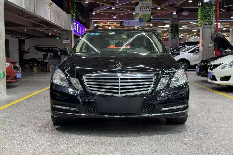 Used Mercedes-Benz E-Class 2013 E 260 L CGI Elegant Model Front