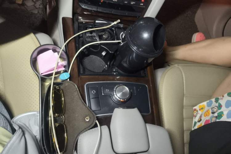 Used Mercedes-Benz E-Class 2013 E 260 L CGI Elegant Model Gear Lever
