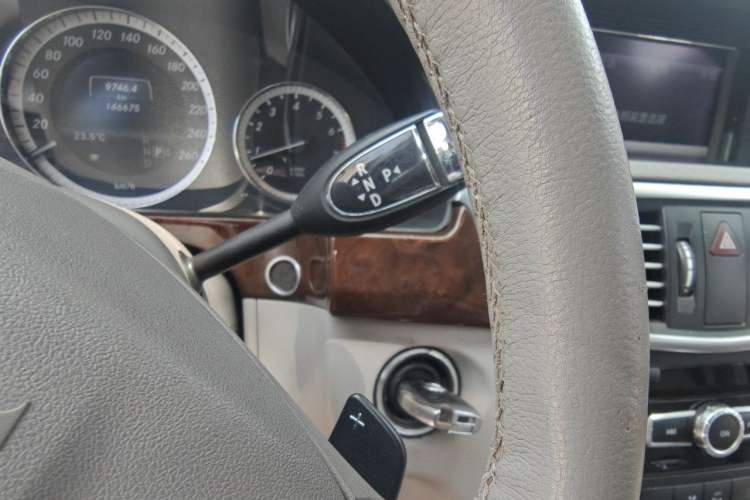 Used Mercedes-Benz E-Class 2013 E 260 L CGI Elegant Model Gear Lever